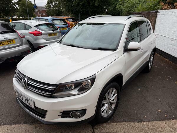 Volkswagen Tiguan 2.0 Tdi Bluemotion Tech Se 4Wd Euro 5 Ss White #3