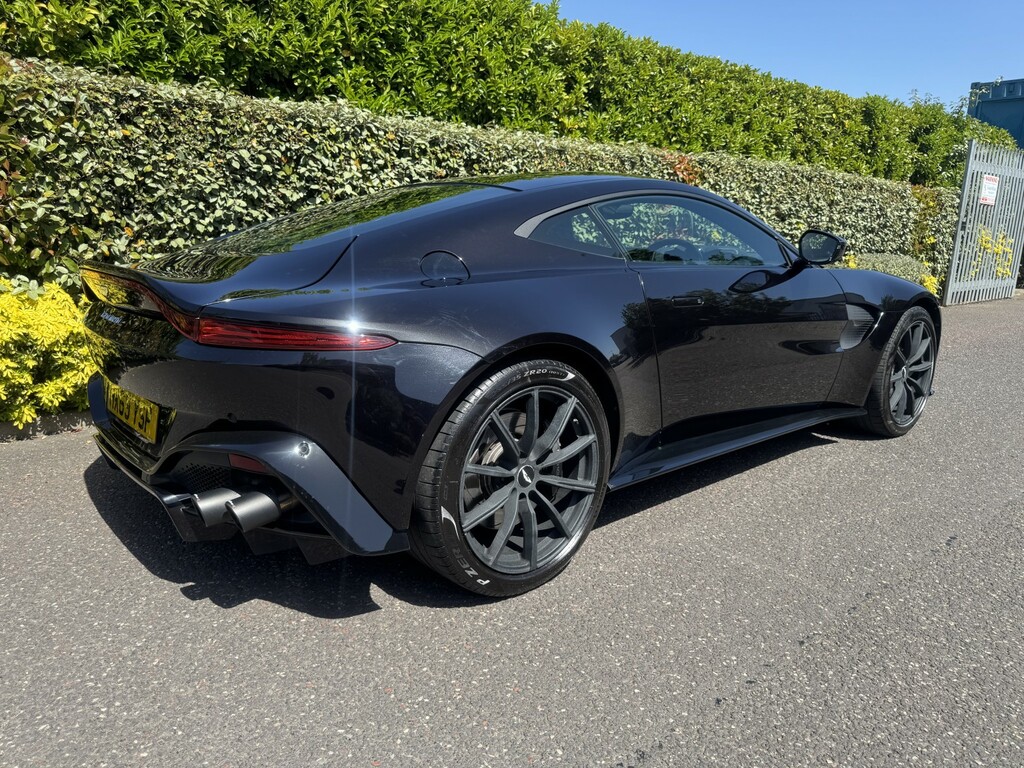 Aston Martin Vantage 4.0 V8 2019 Black #3