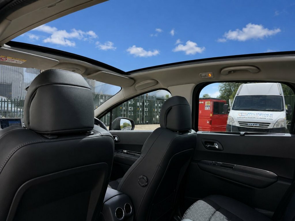 Peugeot 3008  Silver #24