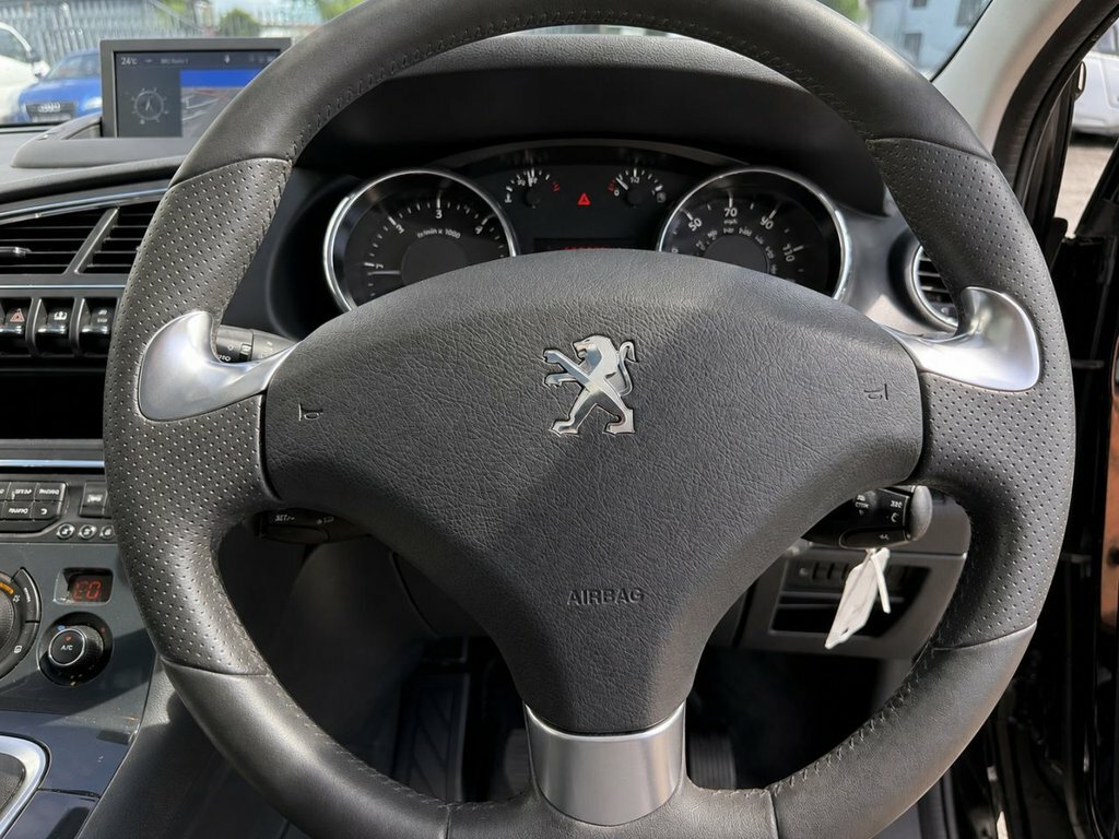 Peugeot 3008  Silver #11