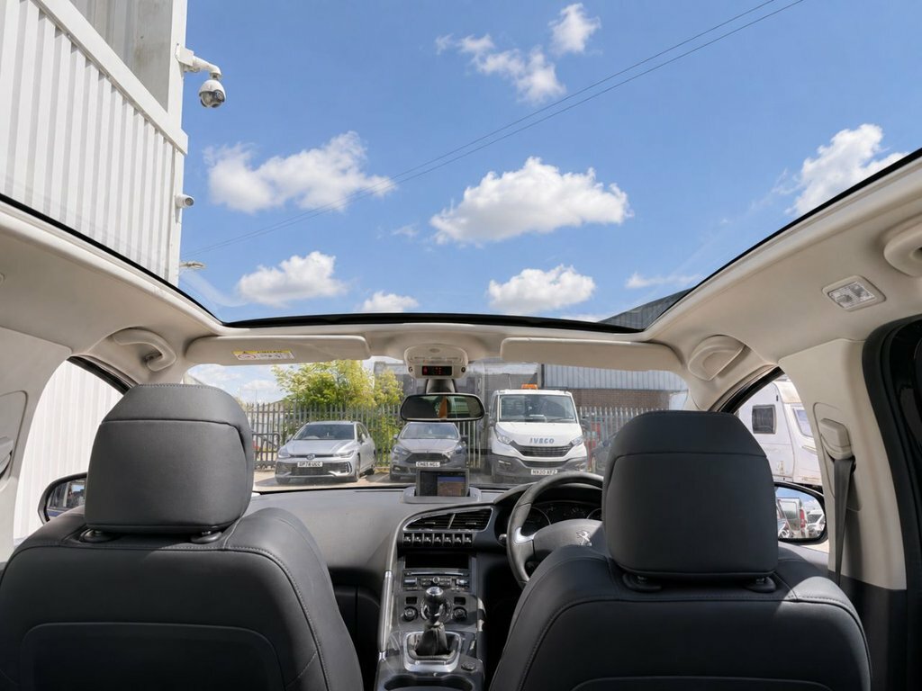 Peugeot 3008  Silver #2