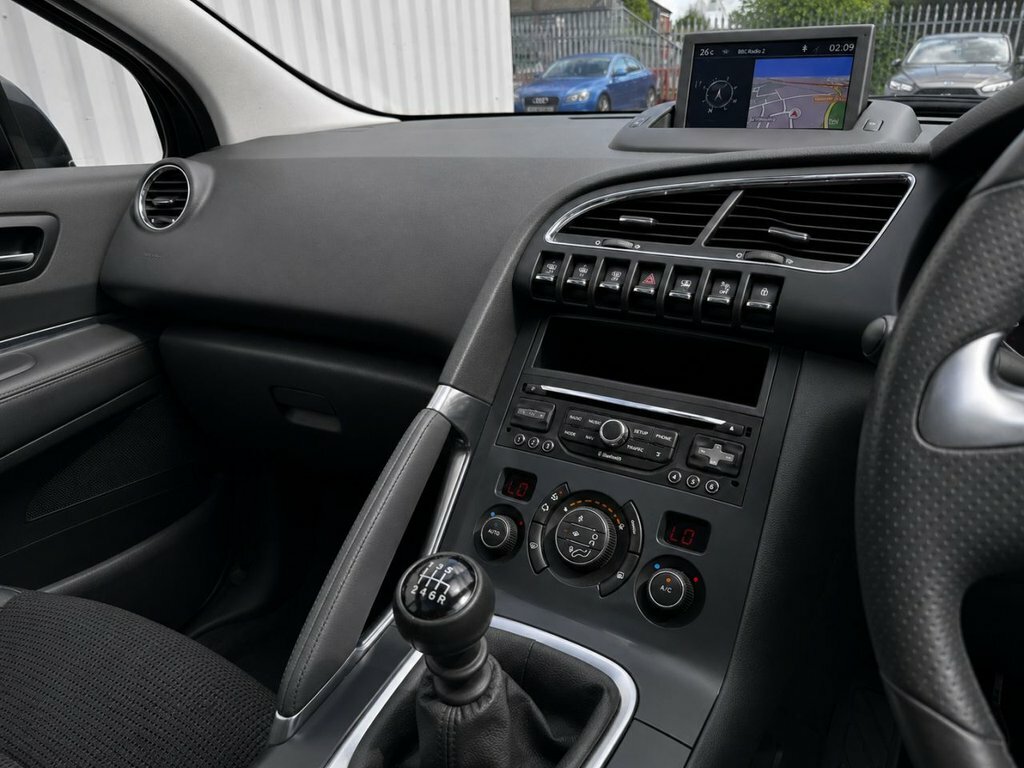 Peugeot 3008  Silver #34