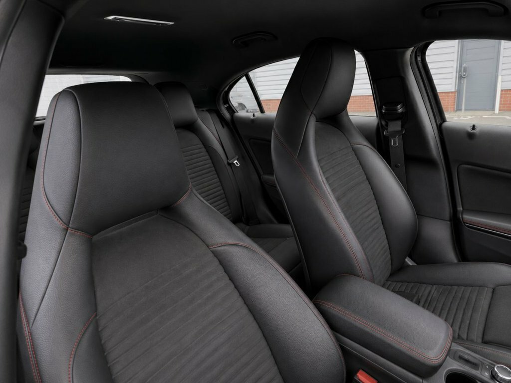 Mercedes-Benz A Class 1.5L Amg Line Black #6