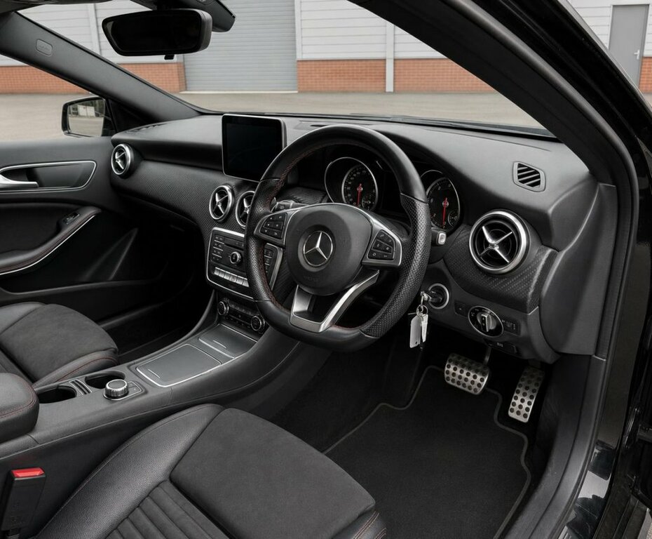 Mercedes-Benz A Class 1.5L Amg Line Black #3