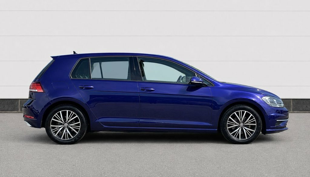Volkswagen Golf 1.6L Se Nav Blue #2