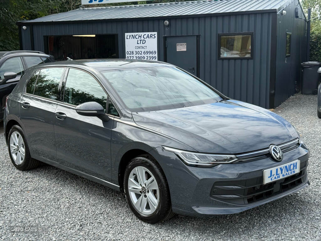 Volkswagen Golf 1.5 Tsi Life Grey
