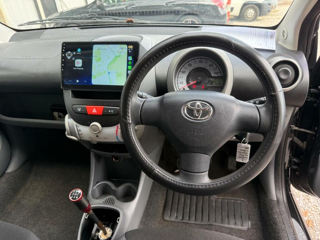 Toyota Aygo Hatchback 1.0 Vvt-i Black Euro 4 200707 Black #2