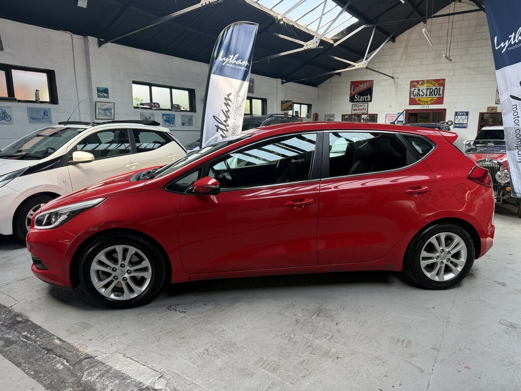 Kia Ceed 1.6 Gdi Ecodynamics 2 Red #3
