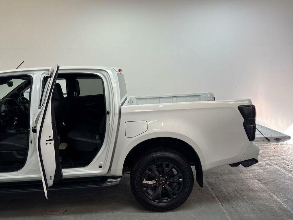 Isuzu D-Max D-max 1.9 Td V-cross 4Wd Euro 6 S S U8294 White #5