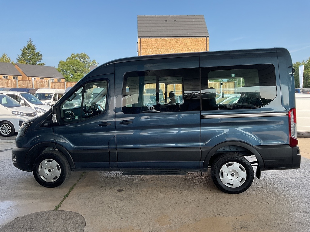 Ford Transit Custom 350 Ecoblue Trend 12 Seater A C Euro 6 U8356 Ule EA25LWX Blue #5