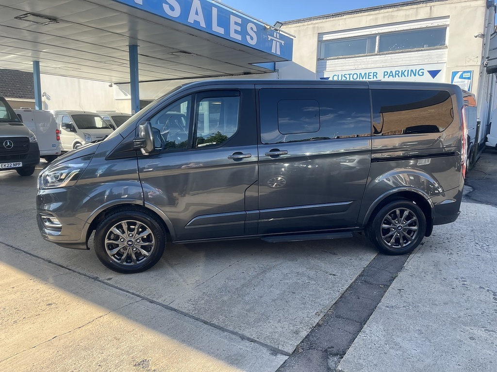 Ford Tourneo Custom 2.0 310 Ecoblue Titanium X Minibus L1 Grey #2