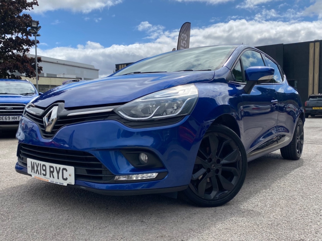 Renault Clio 0.9 Tce Iconic Hatchback Euro 6 White #1