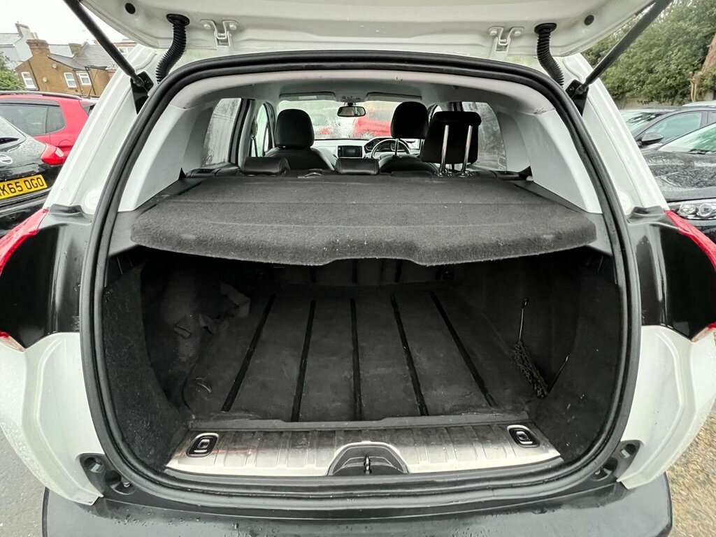 Peugeot 2008 1.2 Vti Puretech Active Euro 5 White #15