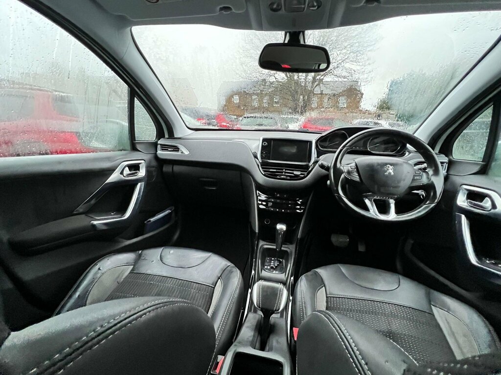 Peugeot 2008 1.2 Vti Puretech Active Euro 5 White #12