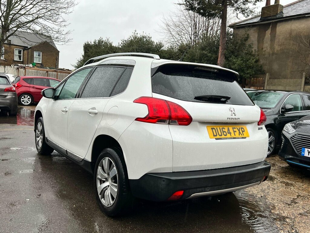 Peugeot 2008 1.6 Vti Allure Euro 5 White #4