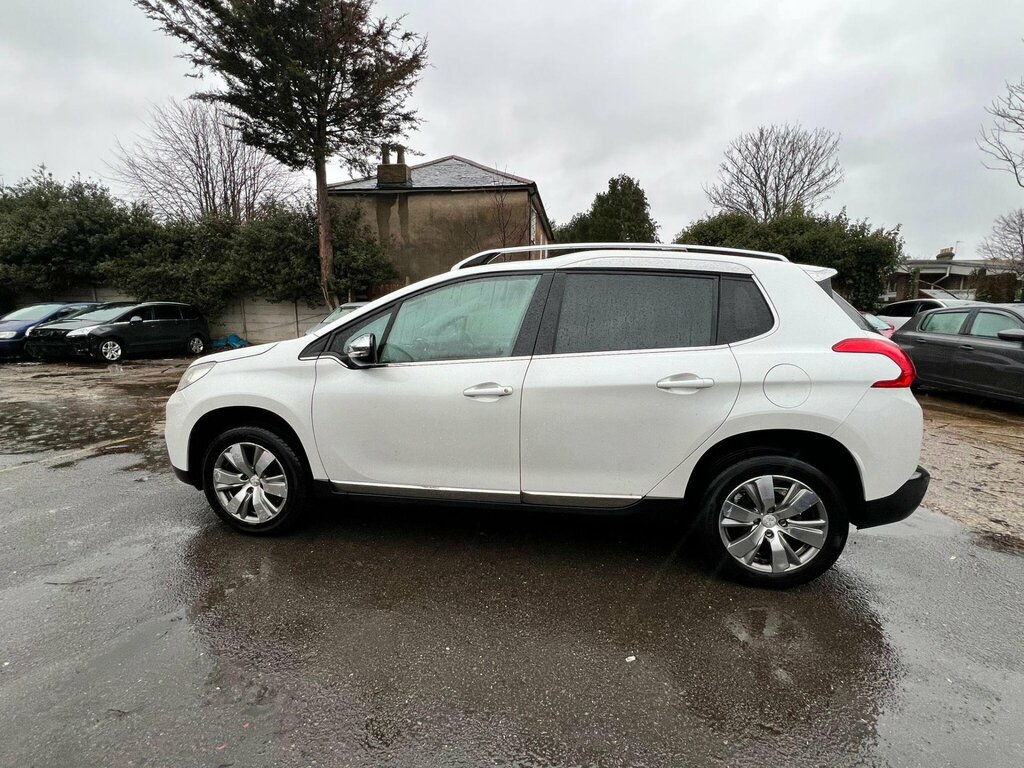Peugeot 2008 1.6 Vti Allure Euro 5 White #6