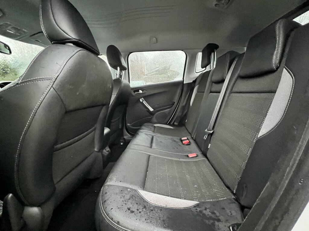 Peugeot 2008 1.2 Vti Puretech Active Euro 5 White #10