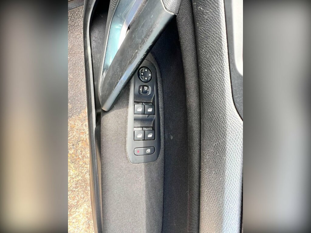 Peugeot 308 Blue Hdi Ss Gt Red #16