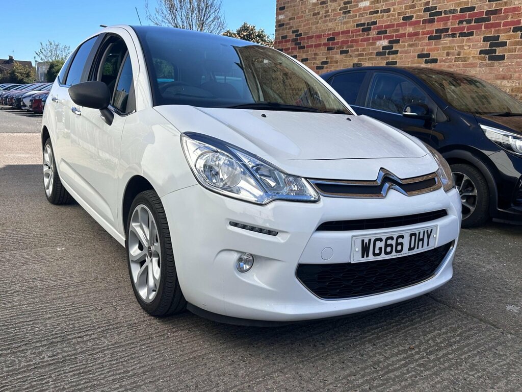 Citroen C3 1.2 Puretech Platinum Etg6 Euro 6 Ss White
