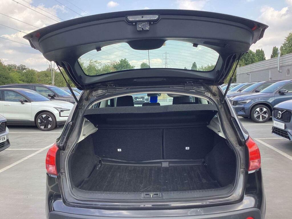 Nissan Qashqai Hatchback Grey #9