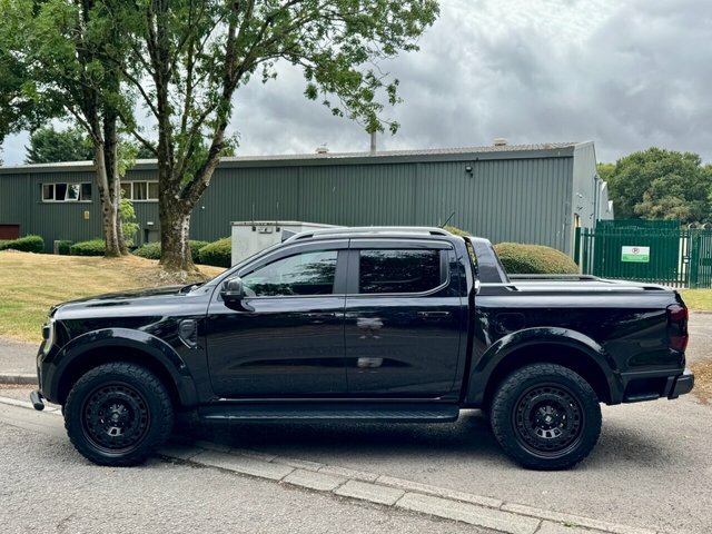 Ford Ranger 2025 2.0 Td Ecoblue Wildtrak Pickup Double Cab Black #4