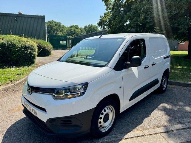 Toyota Proace City 2022 1.5 Bluehdi Active Short Panel Van White #2