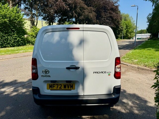 Toyota Proace City 2022 1.5 Bluehdi Active Short Panel Van White #5