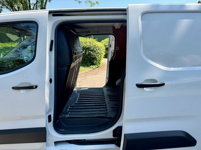 Toyota Proace City 1.5D 100 Icon Van 6 Speed Black #11