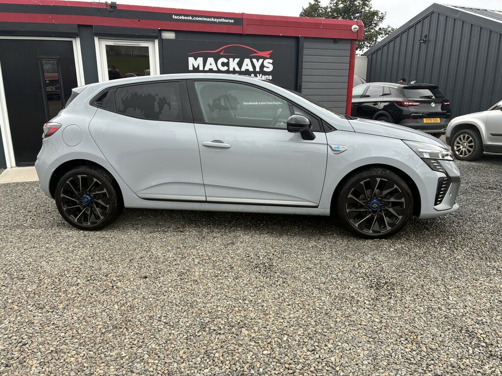 Renault Clio Hatchback 1.0 Esprit Alpine Tce 90 My26 2025 HV75EUY Grey #2