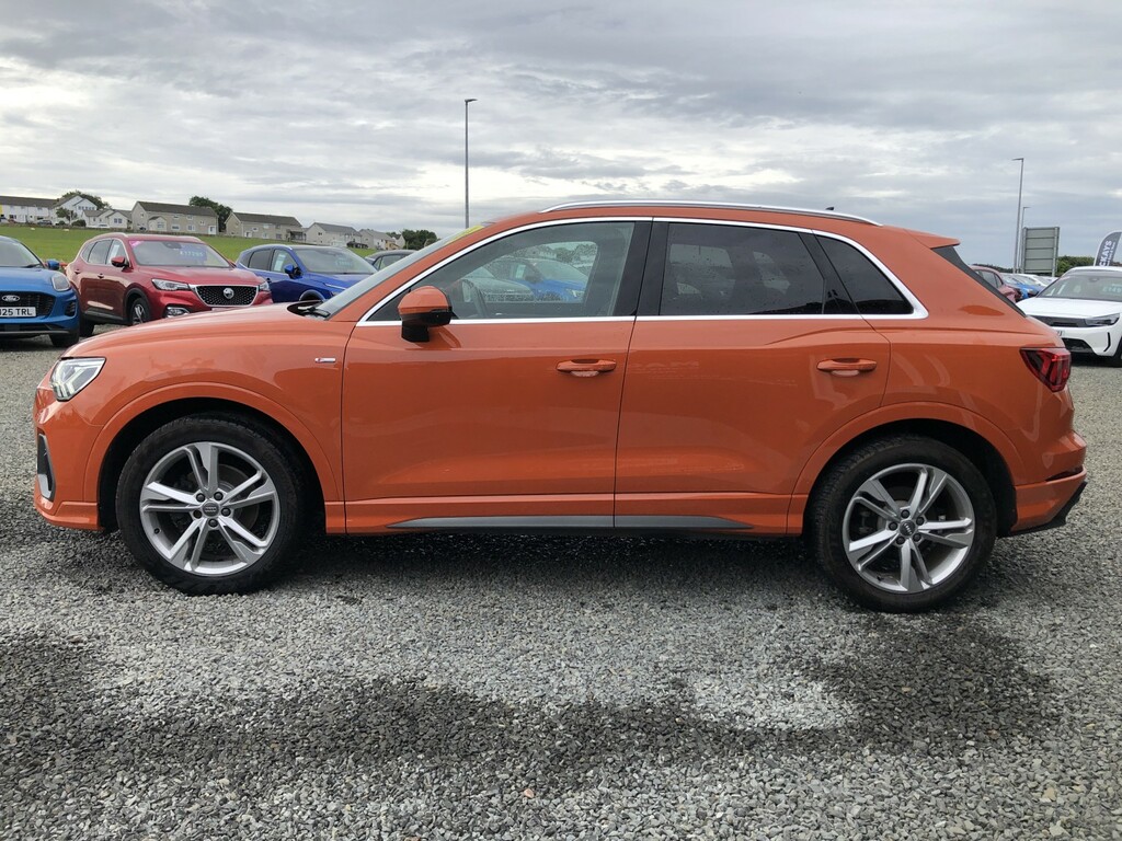 Audi Q3 1.5 Tfsi Cod 35 S Line Orange #4