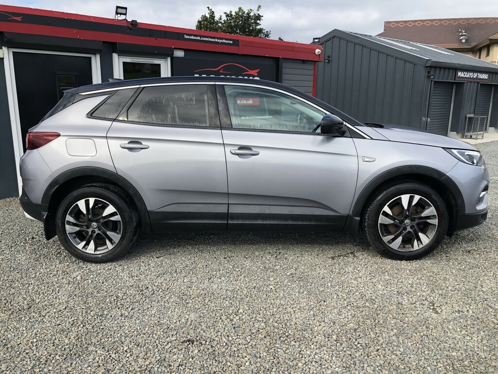 Vauxhall Grandland X 1.2 Turbo Sri Nav Grey #3