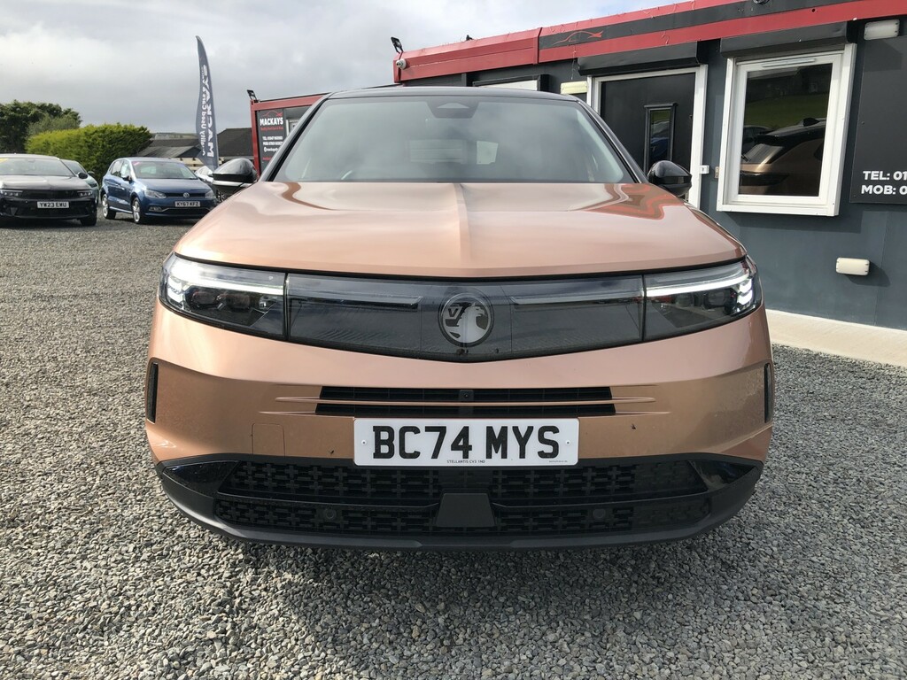 Vauxhall Grandland 1.2 New Grandland Hybrid Ultimate 136Ps E-dct6 Gb Brown #2