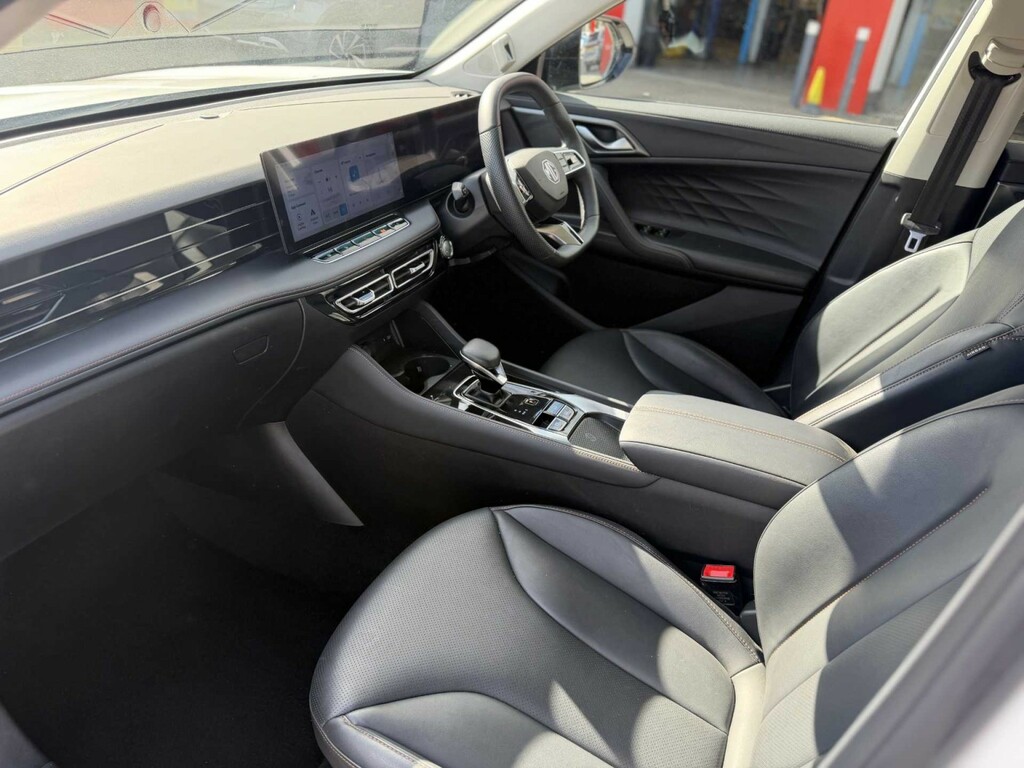 MG HS Suv 1.5 T-gdi Trophy 2025 LC25OKV White #5