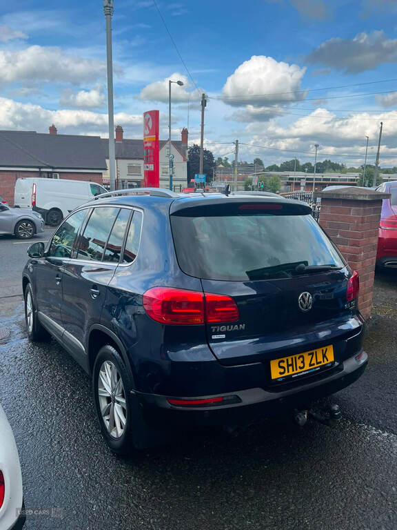 Volkswagen Tiguan Suv 2.0 Tdi Bluemotion Tech Se W White #7
