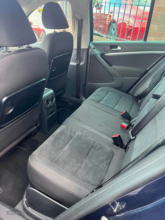 Volkswagen Tiguan Suv 2.0 Tdi Bluemotion Tech Se W White #5