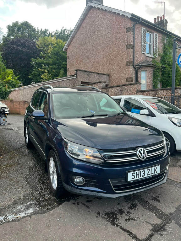Volkswagen Tiguan Suv 2.0 Tdi Bluemotion Tech Se W White #2