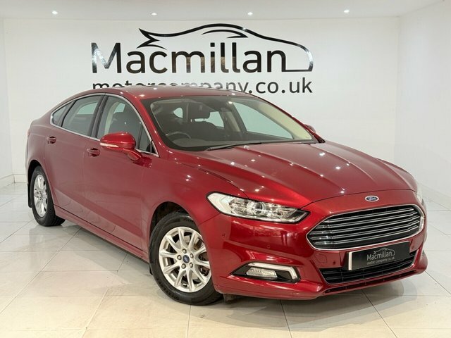 Ford Mondeo 2.0 Tdci Titanium Hatchback Euro Red