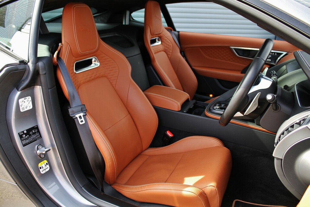Jaguar F-Type Coupe 5.0 V8 R 2022 Grey #2