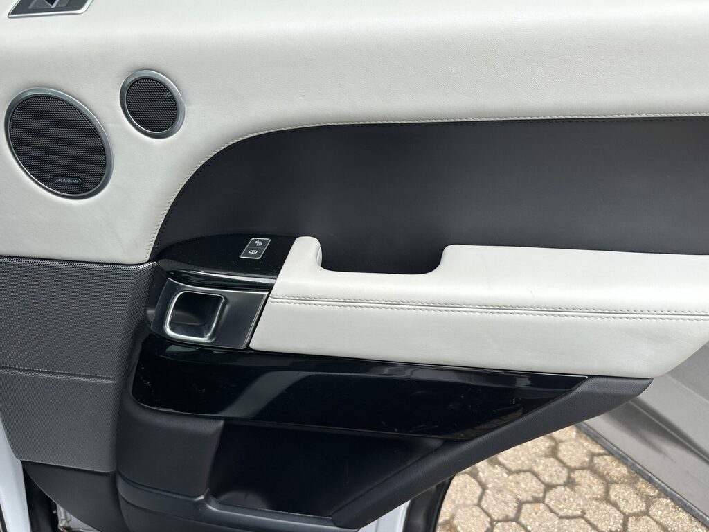 Land Rover Range Rover Sport Sd V6 Hse Ulez Blue #36