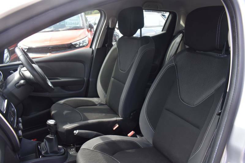 Renault Clio Renault Clio 0.9 Tce 90 Signature Nav Black #15