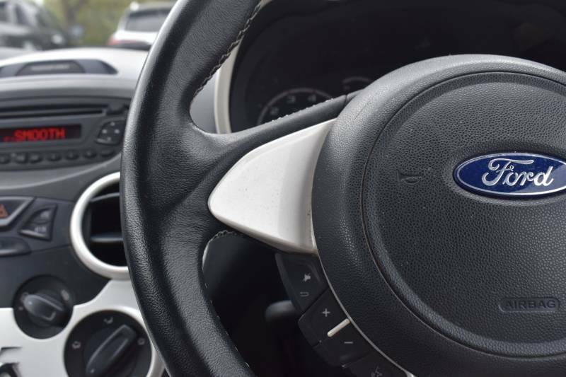 Ford KA 2016 1.2 Zetec Hatchback Euro 5 White #17