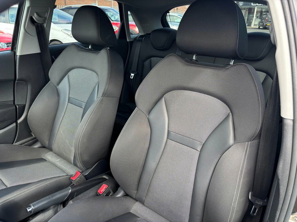 Audi A1 1.6 Tdi Sport Sportback Euro 6 Black #15