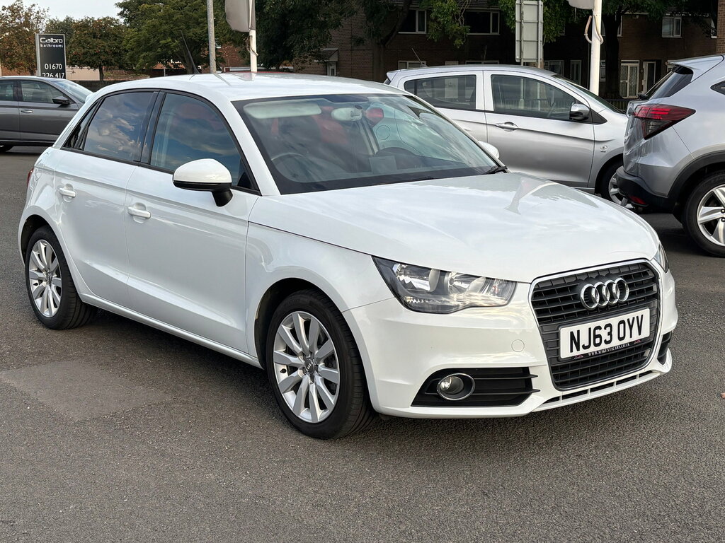 Audi A1 1.6 Tdi Sport Sportback Euro 5 White