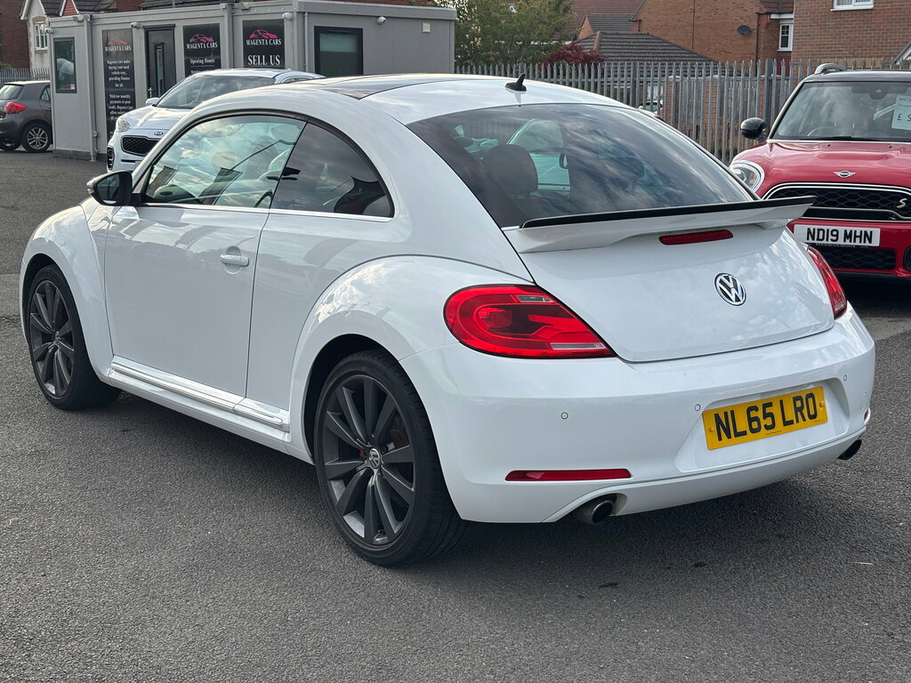 Volkswagen Beetle Sport 2.0 Tdi 9X Services Cambelt And Waterpump Red #7