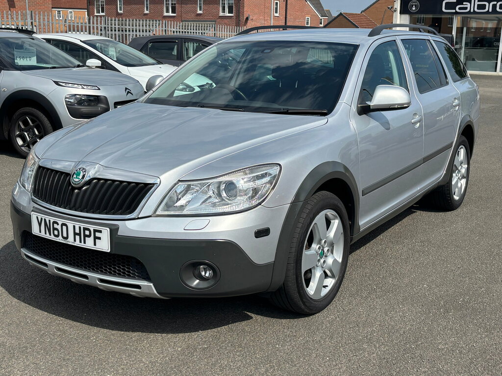 Skoda Octavia Estate 2.0 Tdi 4Wd Euro 5 201161 Grey #4