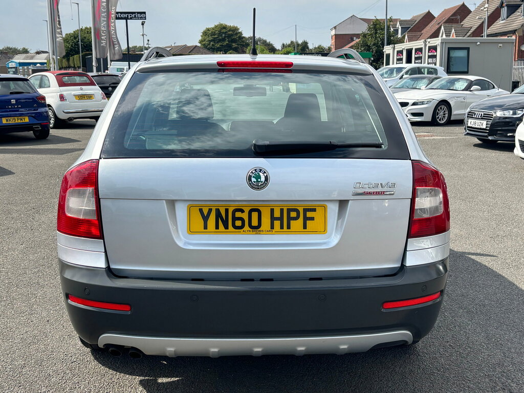 Skoda Octavia Estate 2.0 Tdi 4Wd Euro 5 201161 Grey #5
