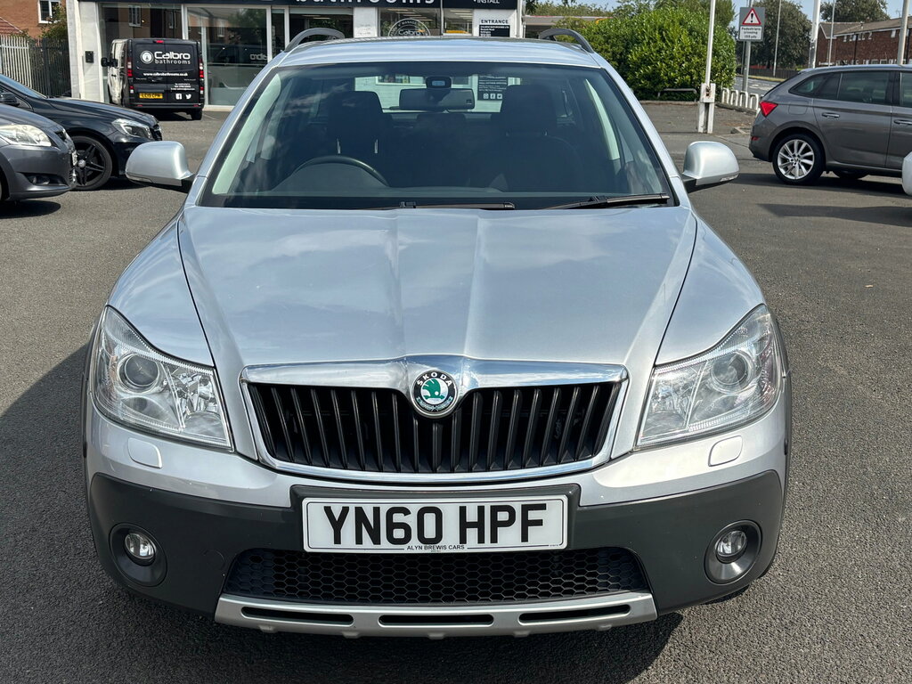 Skoda Octavia Estate 2.0 Tdi 4Wd Euro 5 201161 Grey #3
