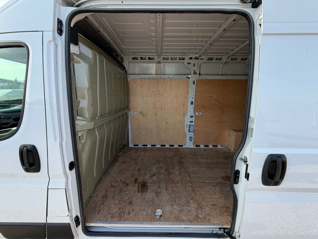 Vauxhall Movano 4250 Hd 110Kwh Prime L3 H2 11Kw Charger White #20