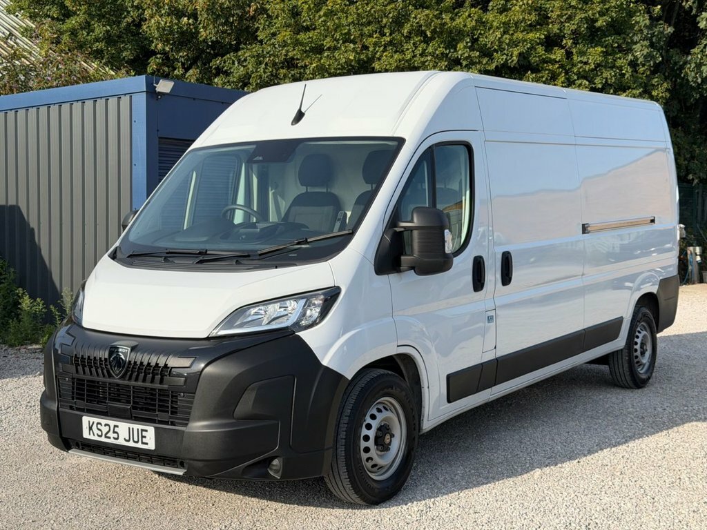 Peugeot Boxer 2.2L Professional White #2