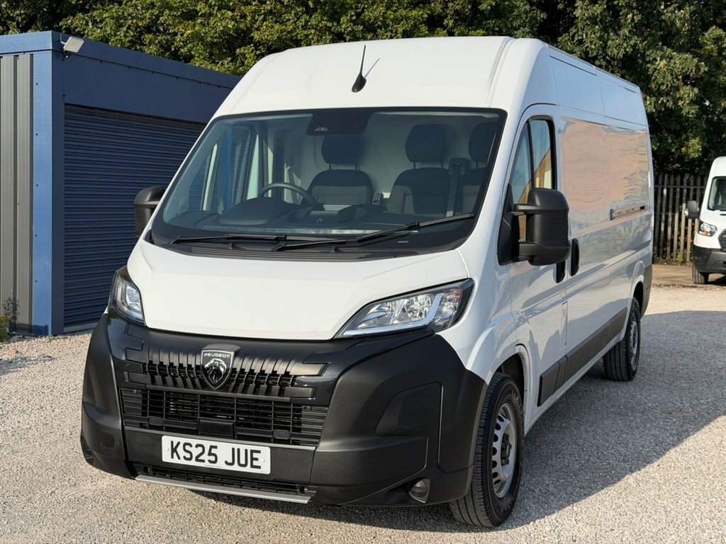 Peugeot Boxer 2.2L Professional White #3